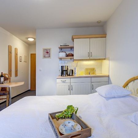 Haus Ostseeglück - Ferienwohnung Mittagssonne Loddin Exterior foto